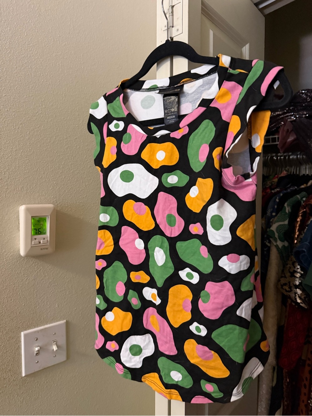 Nooworks Black Multicolor Eggs Muscle Tee (Pink, Green, Yellow, White)